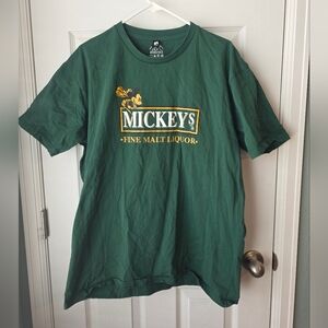 Mickey's Fine Malt Liquor Short Sleeve Crew Neck T-shirt SZ L Mickey Mouse